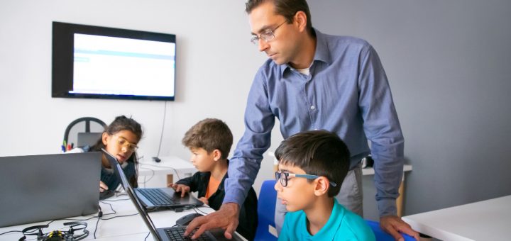 The AI Revolution in Education: Personalization, Ethics, and the Evolving Role of Teachers